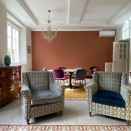 아파트 Timeless Elegance Near Vatican *